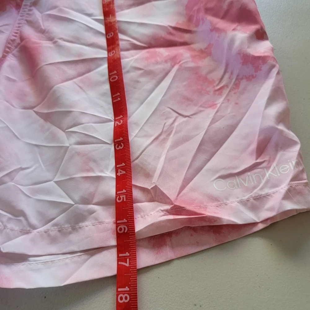 Calvin Klein Pink Tie-Dye Swim Shorts Size‎ L
